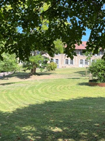 Propriete fin 18e siècle à vendre - Parc arboré de 9 000m2 - Idéal Gite - Chambres d'hôtes -