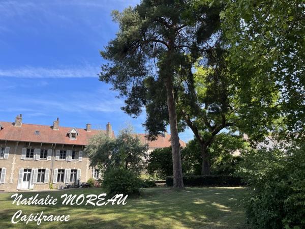 Propriete fin 18e siècle à vendre - Parc arboré de 9 000m2 - Idéal Gite - Chambres d'hôtes -