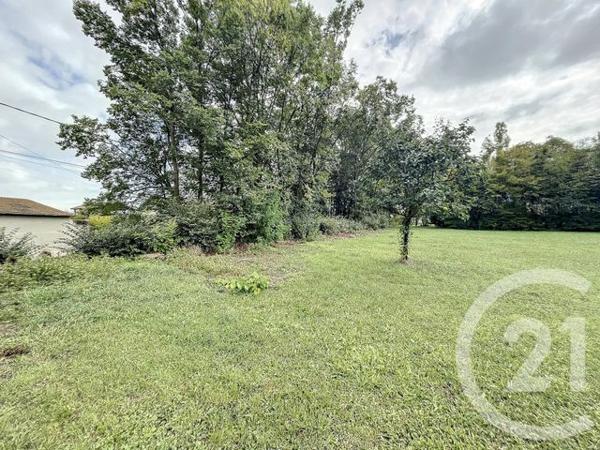 Terrain à vendre  965 m2 THURET - 63