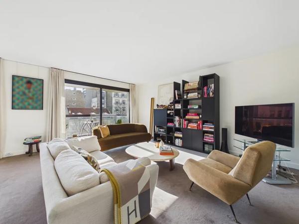 Appartement Paris 7 e - INVALIDES / ÉCOLE MILITAIRE