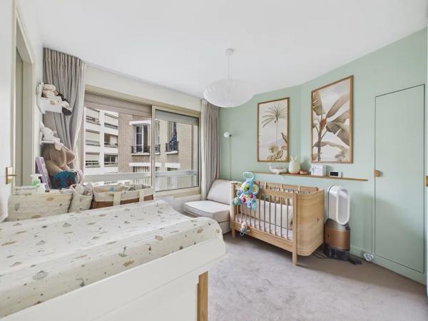 Appartement Paris 7 e - INVALIDES / ÉCOLE MILITAIRE