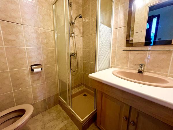 Maison de village Lantosque 2 pièces 27 m2 et jardin 25m2 Vue montagnes