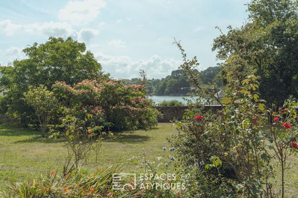 Arradon – Maison d’architecte avec parc arboré et vue sur l’eau