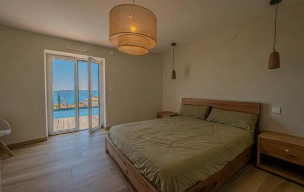 Vente Maison rénové(e) Roquebrune-sur-argens   