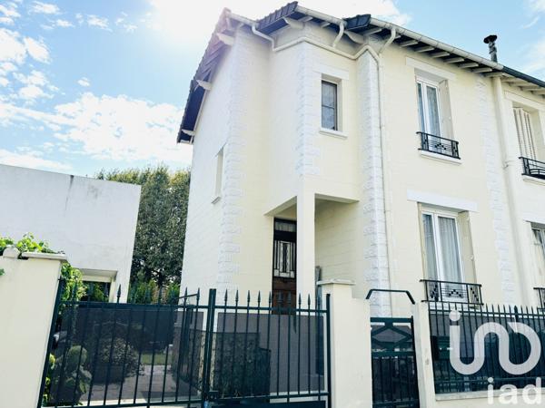 Maison 4 pièces de 85 m² à Villeneuve-la-Garenne (92390)