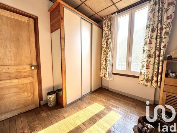 Maison 4 pièces de 85 m² à Villeneuve-la-Garenne (92390)