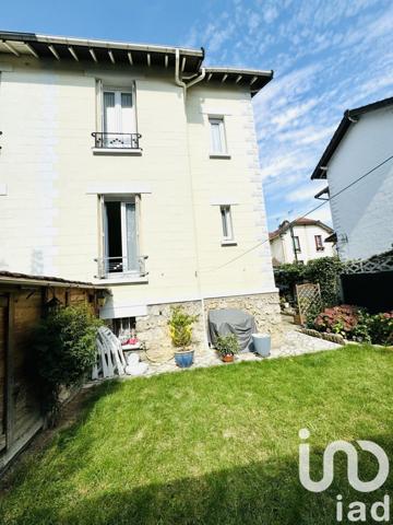 Maison 4 pièces de 85 m² à Villeneuve-la-Garenne (92390)