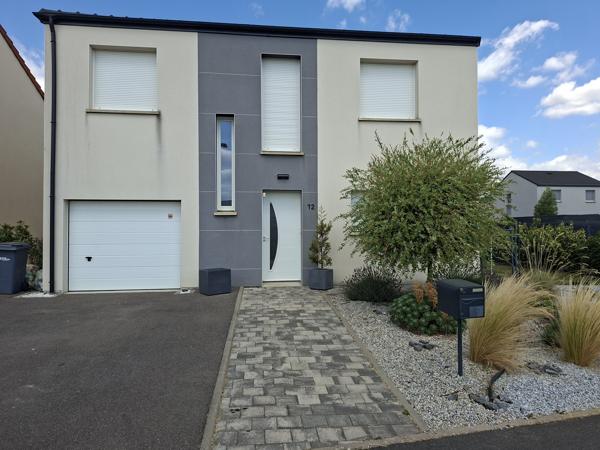 Pournoy la Grasse, maison récente 106 m2 avec 3 chambres sur