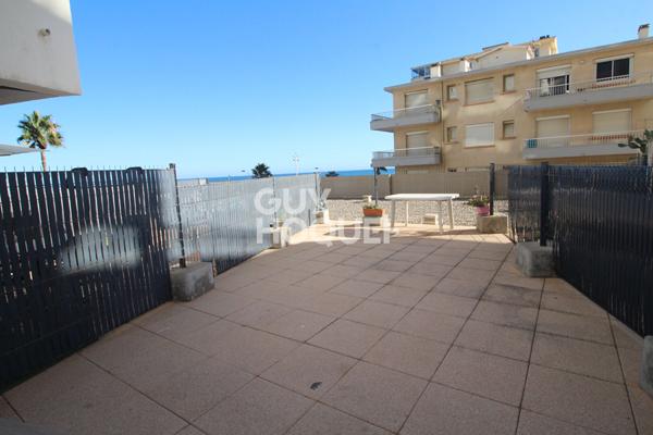À louer - Studio cabine avec terrasse de 30 m² et vue mer