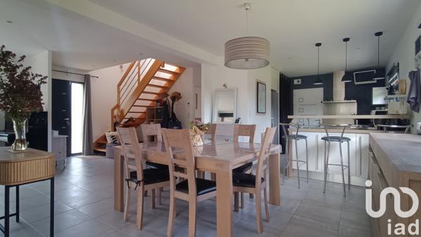 Maison à vendre 4 pièces 144 m² Sainte-Anne-d'Auray