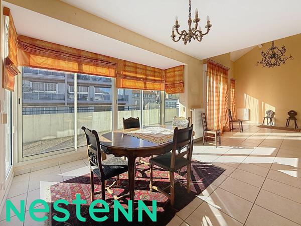 À vendre : Appartement spacieux de 6 pièces à Saint-Étienne !