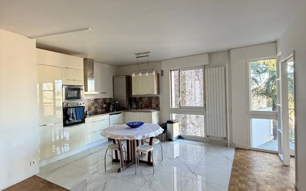 Appartement à vendre    4 pièces • 83 m2 Marly-le-Roi