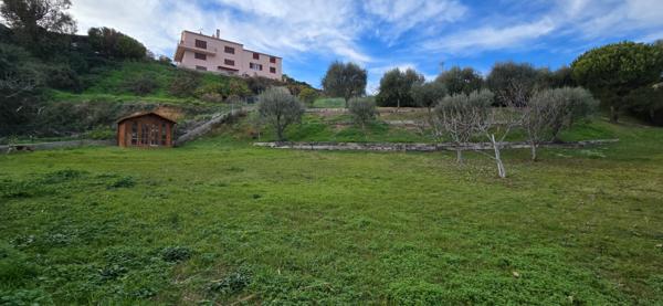Maison Cagnes Sur Mer 4 pièce(s) 240 m² habitables