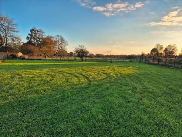 TERRAIN CONSTRUCTIBLE 902 m2 - ARVERT