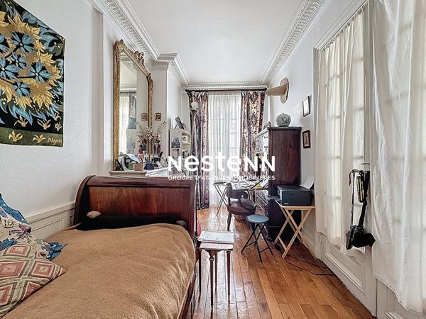 Appartement de Prestige. 136 m² Traversant , 3e Étage avec Ascenseur, Secteur Carnot / Paris 17e