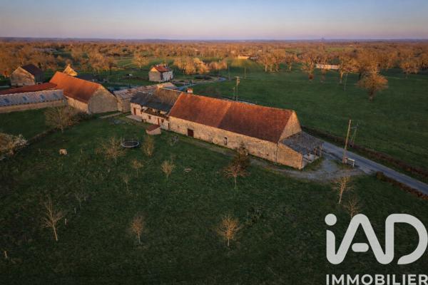 Maison à vendre 10 pièces 278 m² Gouzon
