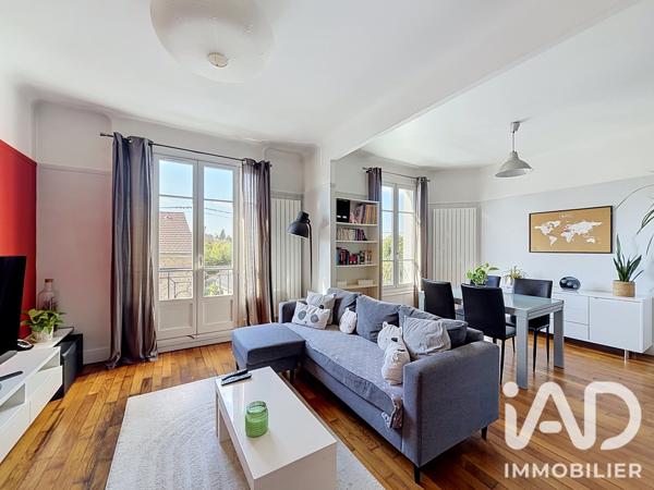 Appartement à vendre 3 pièces 69 m² Le Mesnil-le-Roi