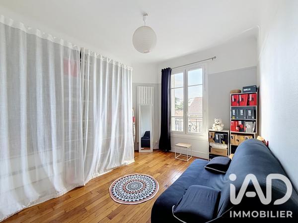 Appartement à vendre 3 pièces 69 m² Le Mesnil-le-Roi