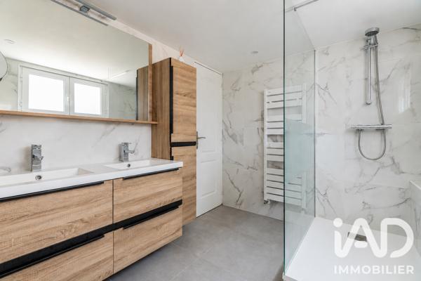Maison à vendre 5 pièces 84 m² Issy-les-Moulineaux
