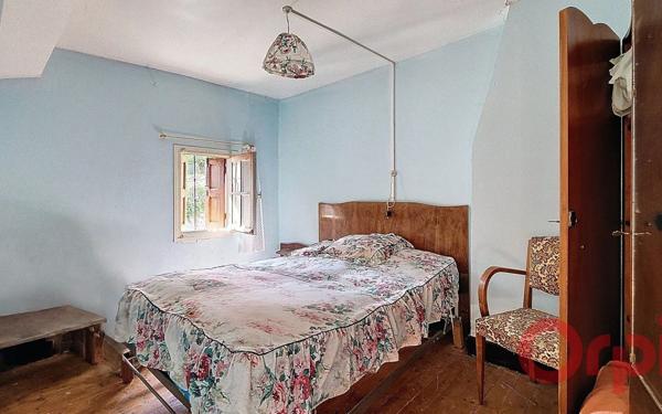 Maison à vendre    3 pièces •  Olette