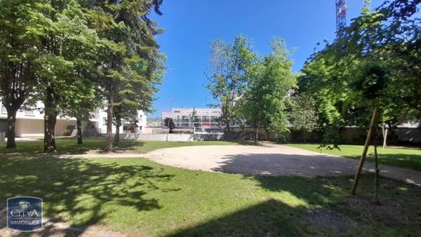 Appartement à louer 1 pièce 37.94m²