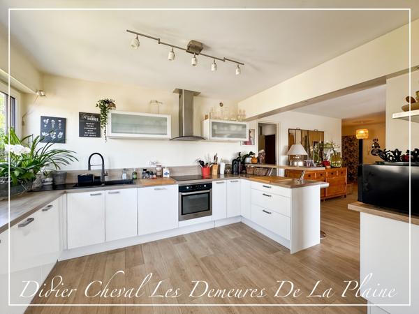 Noisy-le-Roi (78590) APPARTEMENT SPACIEUX ET LUMINEUX