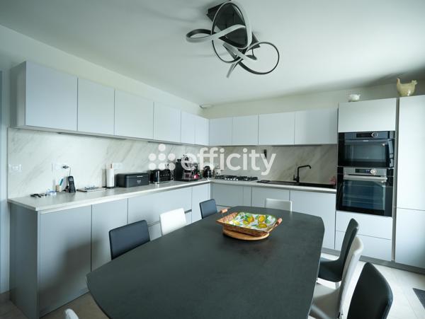 Maison 7 pièces - 210 m² Bien prestige