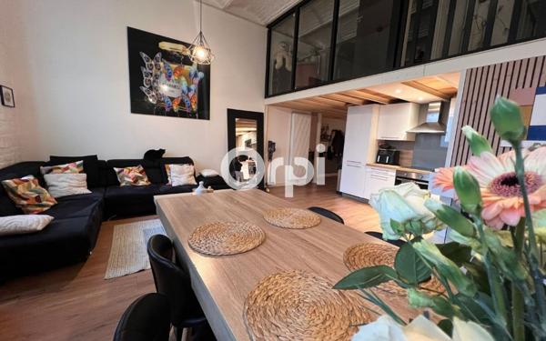 Appartement à vendre    3 pièces • 80 m2 Tourcoing