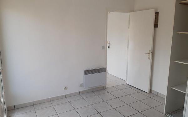 Appartement à louer    2 pièces • 24,05 m2 Sainte-Geneviève-des-Bois