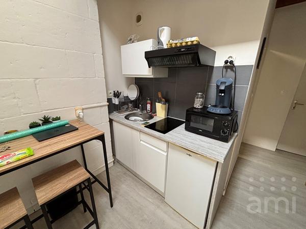 STUDIO MEUBLE NIORT - 1 pièce(s) - 23 m2