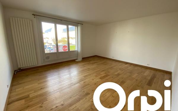 Appartement à louer    3 pièces • 67,23 m2 Montigny-le-Bretonneux
