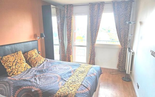 Appartement à vendre    2 pièces • 54 m2 Les Pavillons-sous-Bois