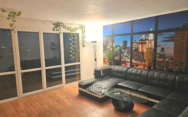 Appartement à vendre    2 pièces • 54 m2 Les Pavillons-sous-Bois