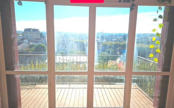 Appartement à vendre    2 pièces • 54 m2 Les Pavillons-sous-Bois