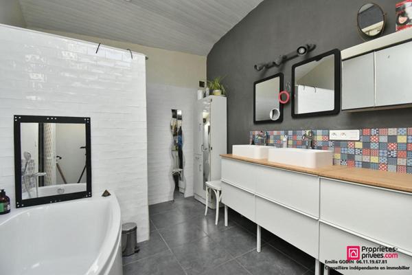 Maison Trementines 6 pièce(s) 150 m2