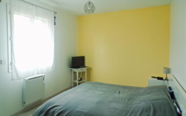 Maison à vendre    4 pièces • 90 m2 Villeneuve