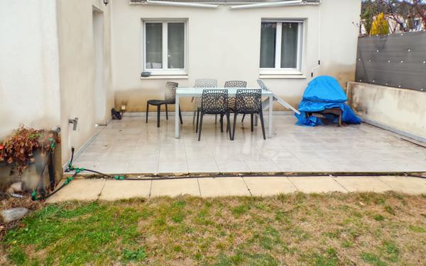 Maison à vendre    4 pièces • 90 m2 Villeneuve