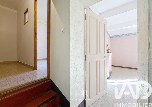 Maison à vendre 5 pièces 125 m² Entraigues-sur-la-Sorgue