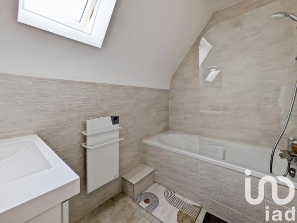 Maison à vendre 6 pièces 132 m² Ploemeur