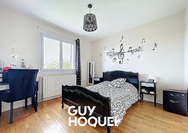 Grande maison familiale de 174 m² - 5 chambres - Garage - Saint-Martin-Belle-Roche (71118)