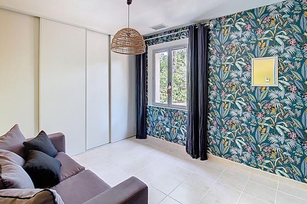 A VENDRE en EXCLUSIVITE a DRAGUIGNAN - Villa de charme de PLAIN PIED avec 3 chambres