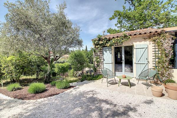 A VENDRE en EXCLUSIVITE a DRAGUIGNAN - Villa de charme de PLAIN PIED avec 3 chambres