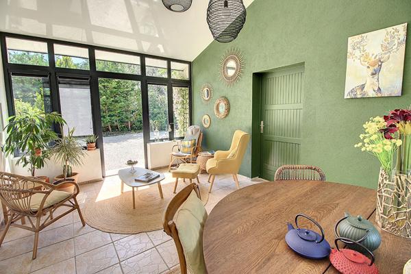 A VENDRE en EXCLUSIVITE a DRAGUIGNAN - Villa de charme de PLAIN PIED avec 3 chambres