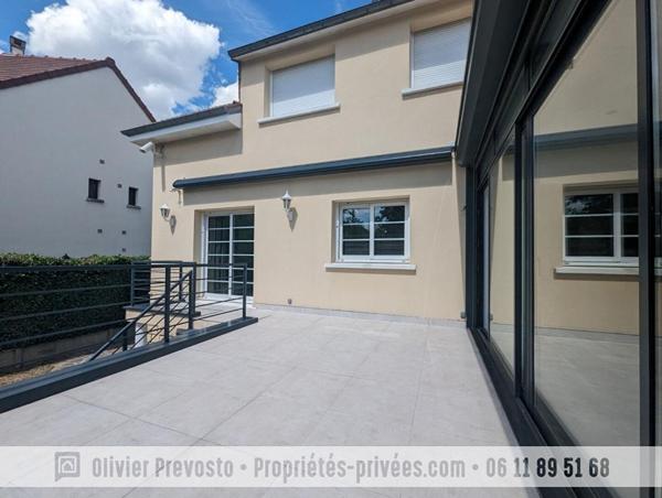 Maison Familliale Verrieres Le Buisson 9 pièce(s) 235 m2