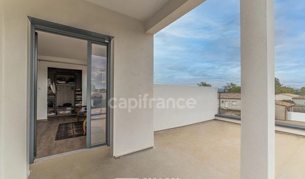 Villa architecte à vendre 6 pièces proche de CARCASSONNE (11) 186,80m2 habitable sur terrain de 1926m2