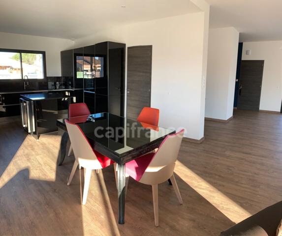 Villa architecte à vendre 6 pièces proche de CARCASSONNE (11) 186,80m2 habitable sur terrain de 1926m2