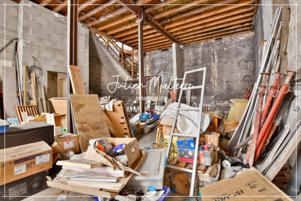 SAINT ETIENNE (42) - Plateau brut à aménager dans petite copropriété, rue Désiré Claude