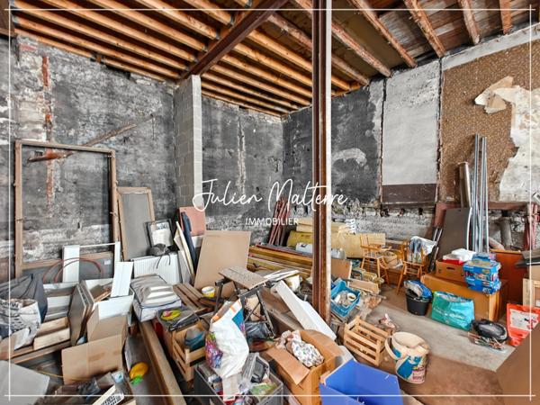 SAINT ETIENNE (42) - Plateau brut à aménager dans petite copropriété, rue Désiré Claude