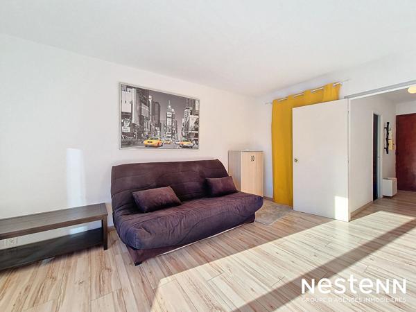 Appartement d'environ 38 m² à Cavalaire-sur-Mer au dernier étage proche des plages et des commerces