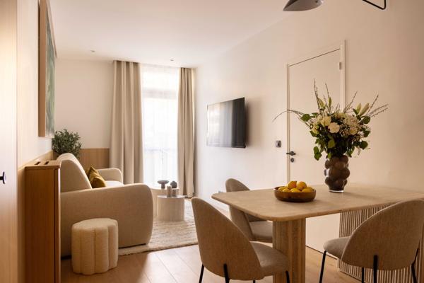 VENTE — 2 APPARTEMENTS EXPLOITÉS EN LOCATION COURTE DURÉE Paris 12ème | Boulevard de Picpus | Déclaration de Parahôtellerie incluse